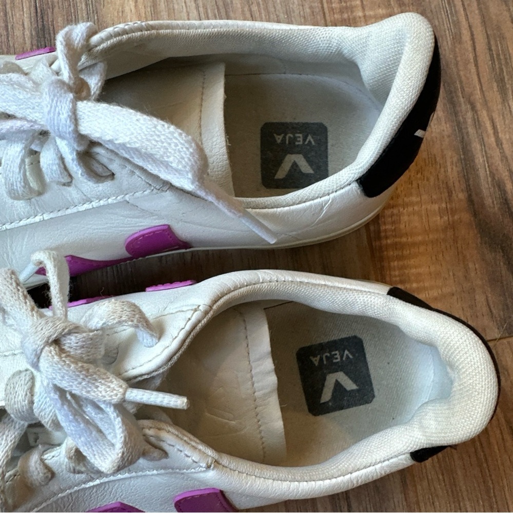 Veja Campo Ultra violet And black Leather Sneakers Womens Size 7 Purple magenta - Picture 4 of 10